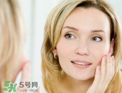 ​唇周边长痘用什么药膏?唇周边长痘涂什么药好?