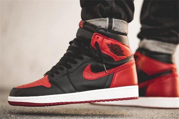 aj1禁穿复刻过多少次 最抢手的配色之一