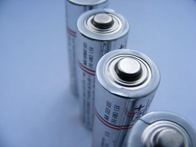 ​最新研究：电动汽车电池成本 15 年间下降了 90%_ZAKER新闻
