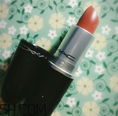 mac velvet teddy质地干吗？mac velvet teddy适合黄皮吗