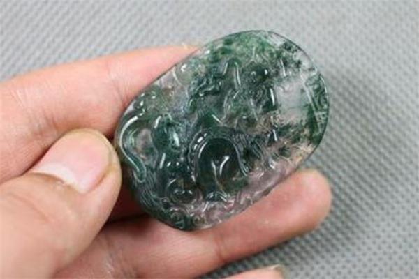 水草玛瑙值钱吗 水草玛瑙有收藏价值吗