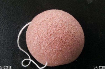 ​洗脸扑要放回盒子里吗 洗脸扑怎样挂起来
