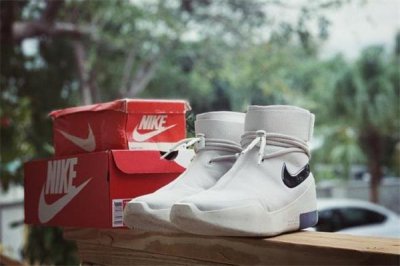 ​nike air fear of god 1偏码吗 码数比较正常
