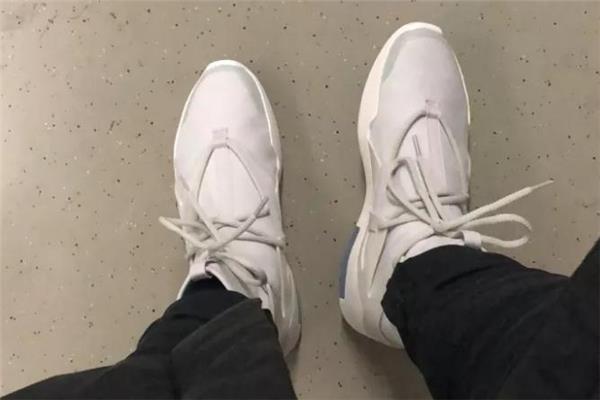 nike air fear of god 1偏码吗 码数比较正常