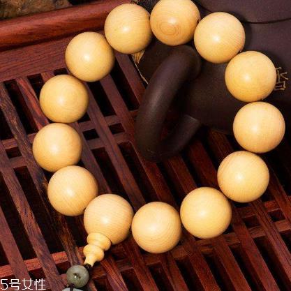 黄杨木手串一般多少钱 文艺青年的最爱
