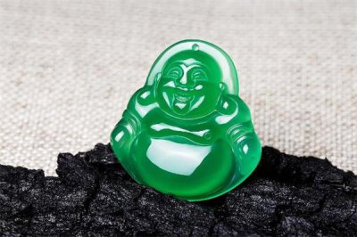 ​澳洲玉是什么玉 澳洲玉和翡翠的区别
