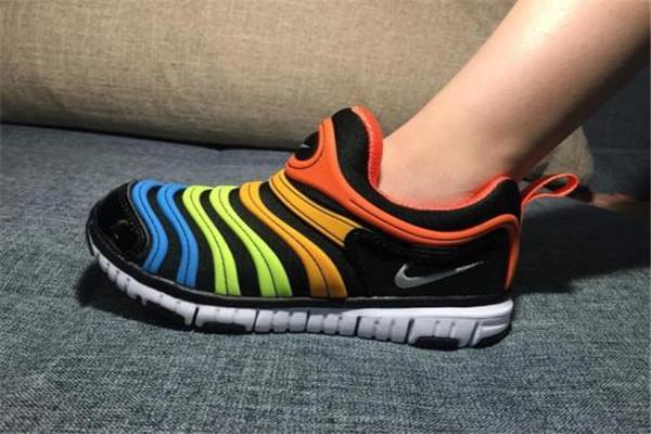 耐克毛毛虫童鞋怎么样 耐克毛毛虫值得买吗
