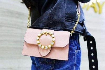 ​miumiu算一线奢侈品吗 miumiu和prada是什么关系