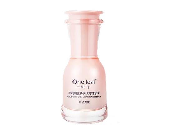 精华乳和精华液一起用吗 精华乳和什么搭配