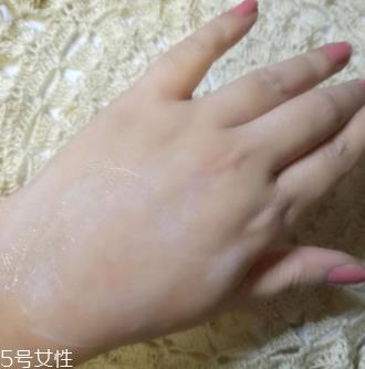 Florena护手霜怎么样？滋润美白打造纤纤玉手