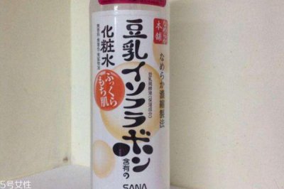 ​豆乳化妆水含酒精吗 看了就知道