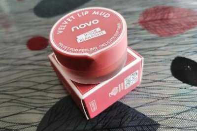 ​唇泥可以当腮红吗 唇泥涂脸上会怎样