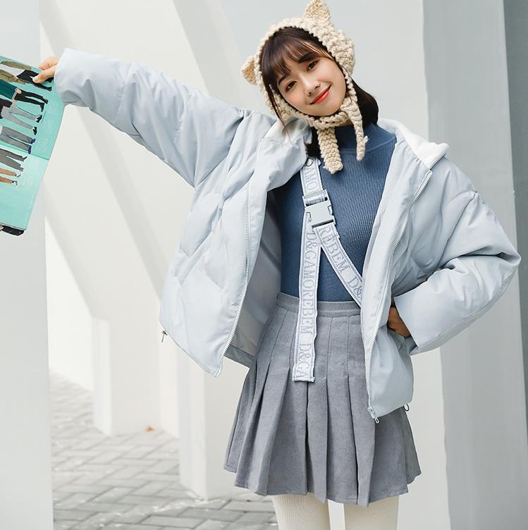 短款羽绒服什么颜色好看 6种颜色回归青春无敌