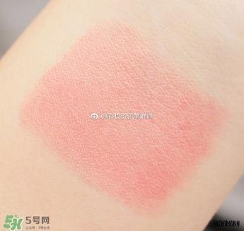 MAC口红razzle dazzler色号 MAC razzle dazzler色号试色