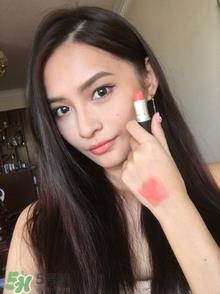 MAC口红razzle dazzler色号 MAC razzle dazzler色号试色