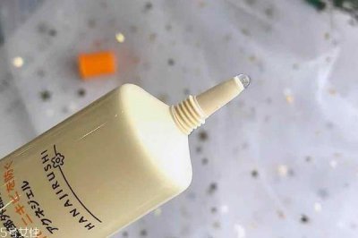 ​花印祛痘凝露使用方法 用后痘痘变多怎么回事