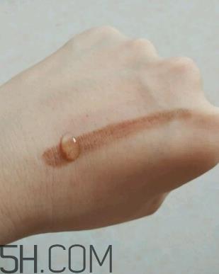 欧蒙睫毛膏和火烈鸟哪个好?欧蒙睫毛膏好用吗？