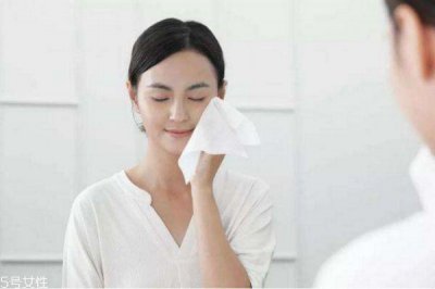 ​一天洗几次脸 揭秘日常洗脸误区