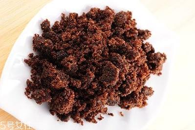 红糖面膜用什么红糖最好？用红糖怎么敷脸美白？