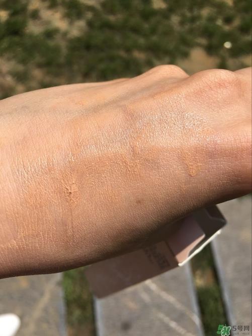 火烈鸟心动bb霜怎么样?火烈鸟心动bb霜好用吗?