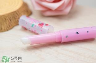 mistine草莓变色唇膏色号 mistine草莓变色唇膏试色