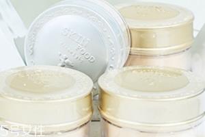 散粉和气垫bb的区别 使用的时候分先后