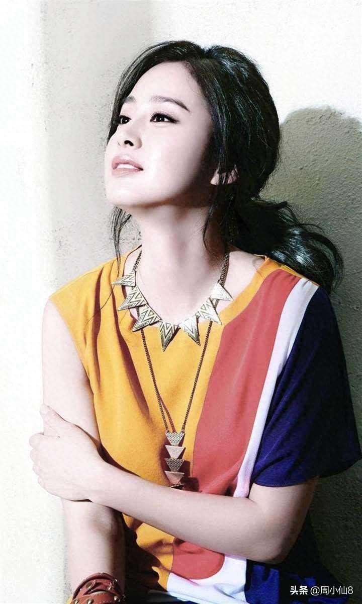 明星金泰熙，韩国娱乐圈演员，被誉为韩国“十大最美女星之一”