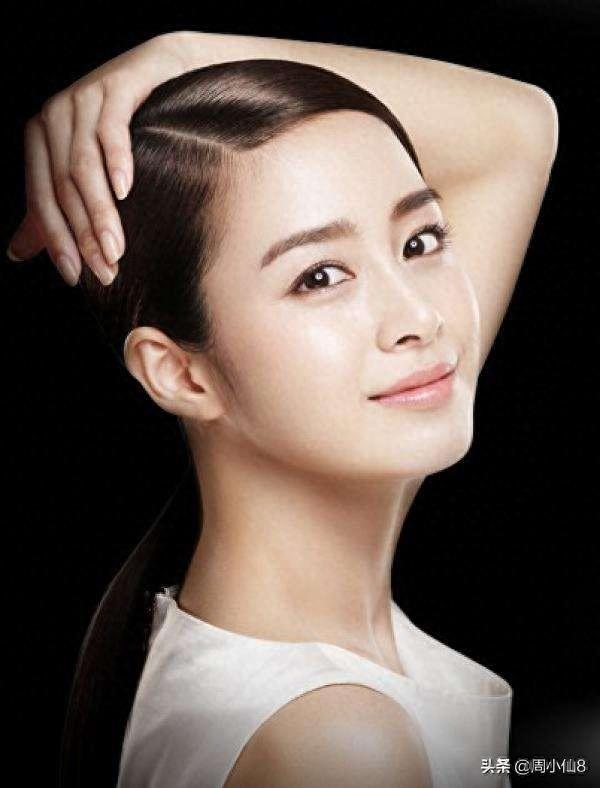 明星金泰熙，韩国娱乐圈演员，被誉为韩国“十大最美女星之一”