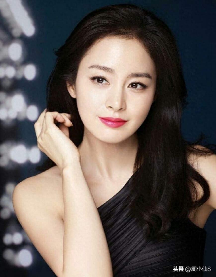 明星金泰熙，韩国娱乐圈演员，被誉为韩国“十大最美女星之一”
