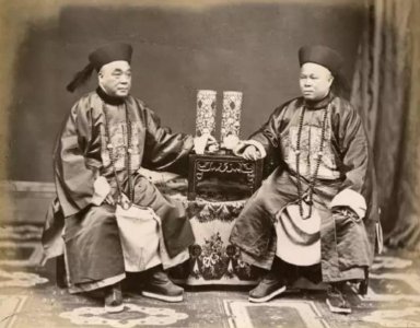 ​清代一张“恐怖”的老照片，房间出现“幽灵”，现在都无法解释