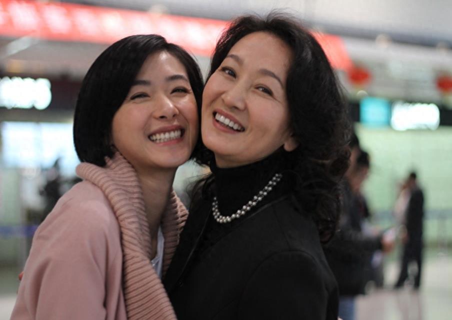 著名蒙古族女演员哈斯高娃