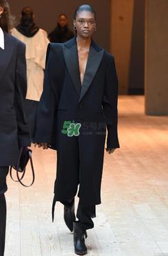 celine2017秋冬系列衣服怎么样_好看吗？