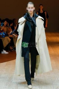 ​celine2017秋冬系列衣服怎么样_好看吗？