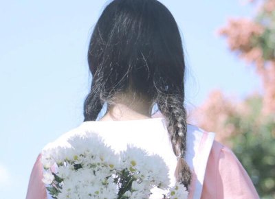 ​夸赞女人有才华的句子精选100句