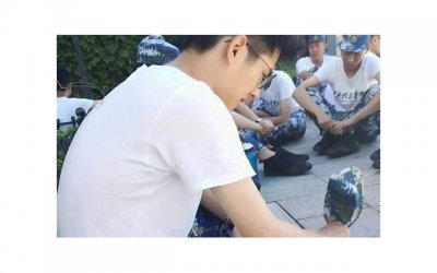 ​形容阳光女孩的短句子整理60句