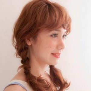 ​森女双马尾麻花辫编法 这款发型少女感十足