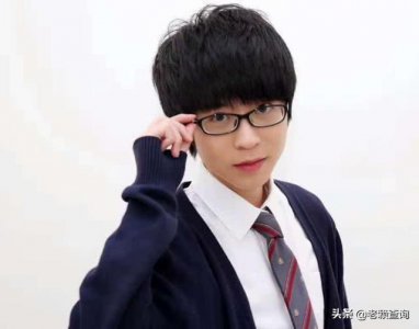 ​曾因天价违约金被列老赖，嗨氏宣布将复播，网友：先把4900万还了