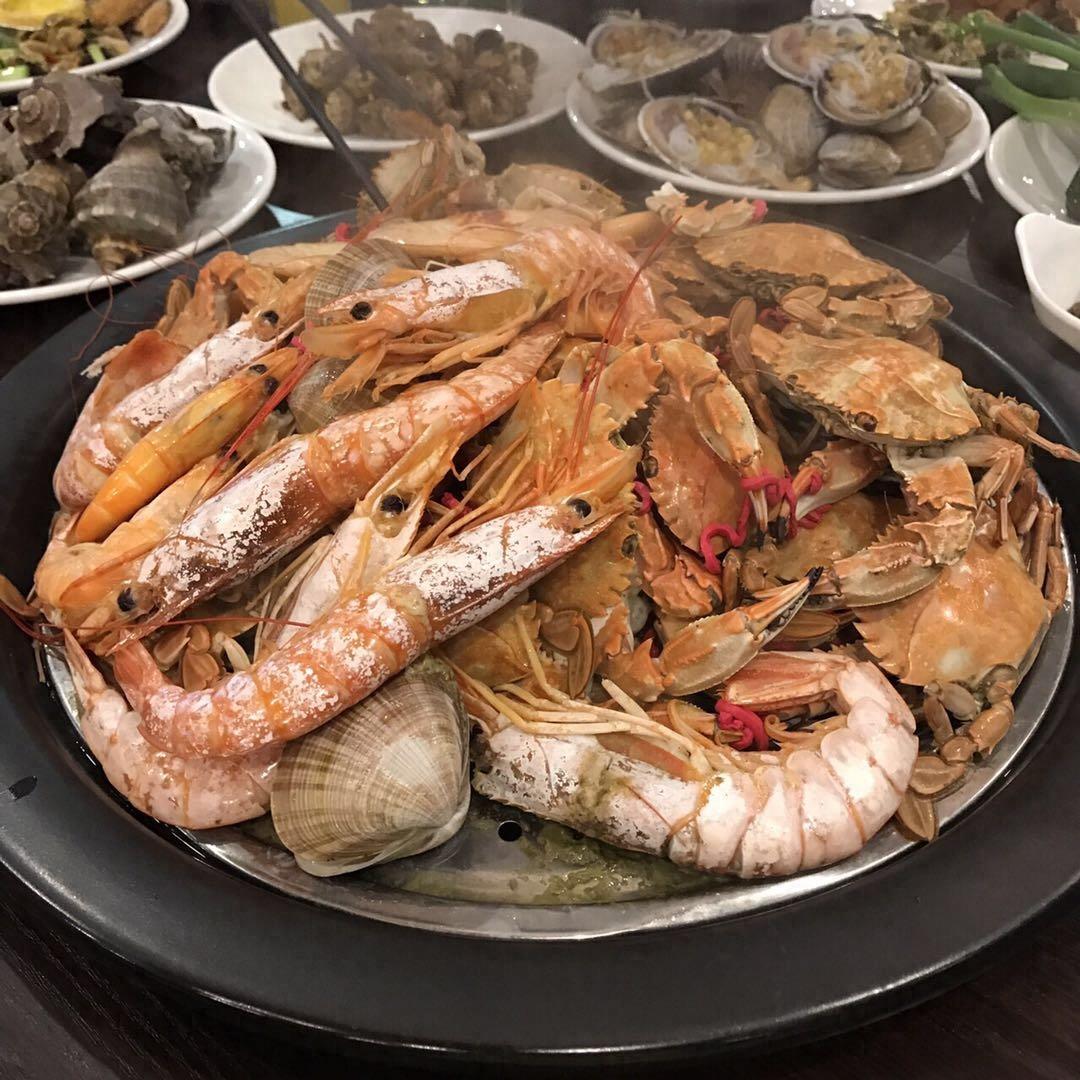 到大连旅游，不能错过的“海鲜大排档”。来大连不吃海鲜，白来了