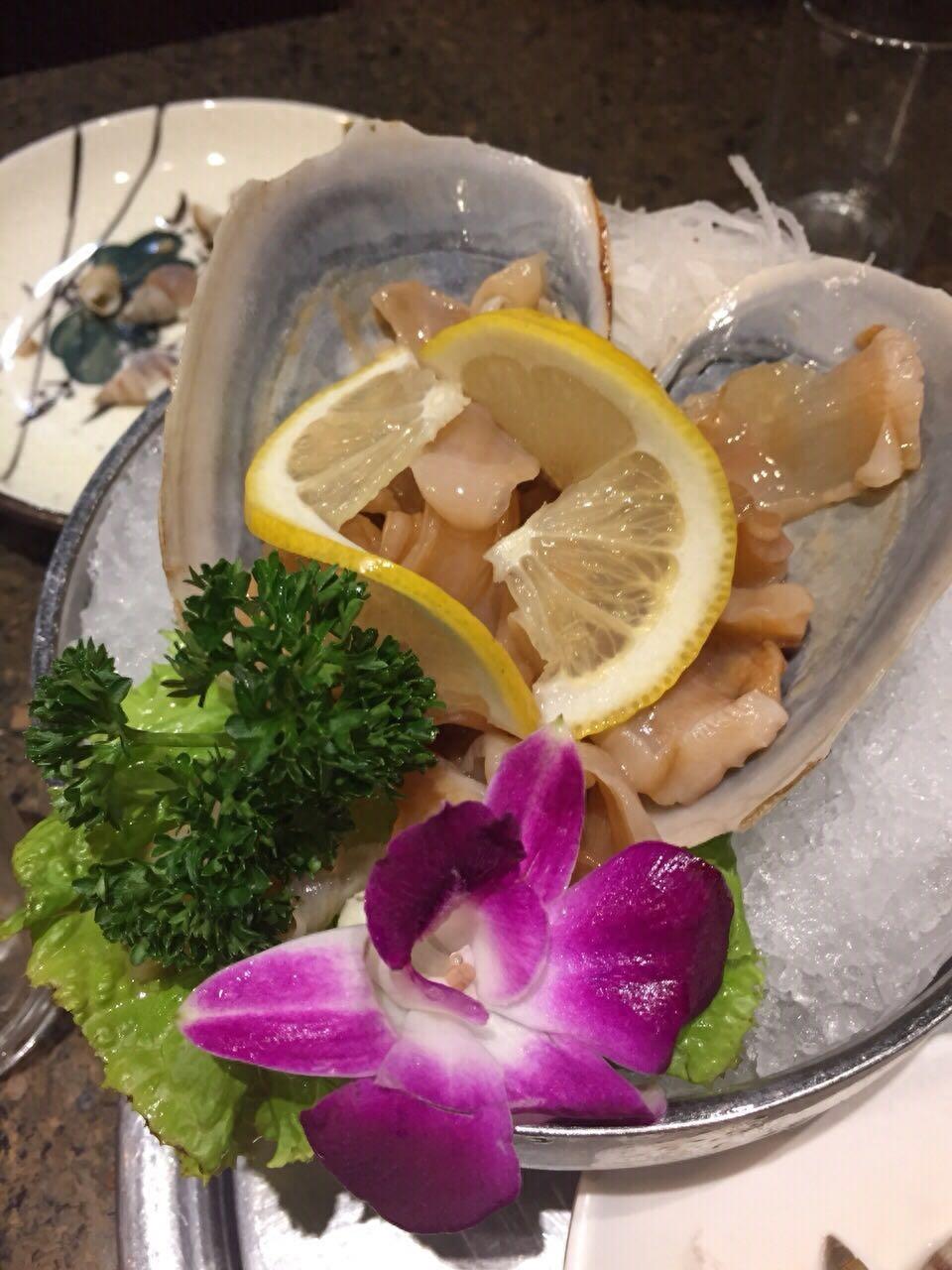 到大连旅游，不能错过的“海鲜大排档”。来大连不吃海鲜，白来了