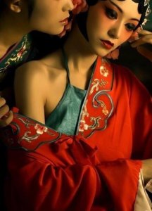 ​“戏子无情”究竟是因为什么？