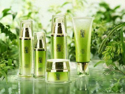 ​国产化妆品十大品牌 1. 百雀羚 2.自然堂 3.珀莱雅