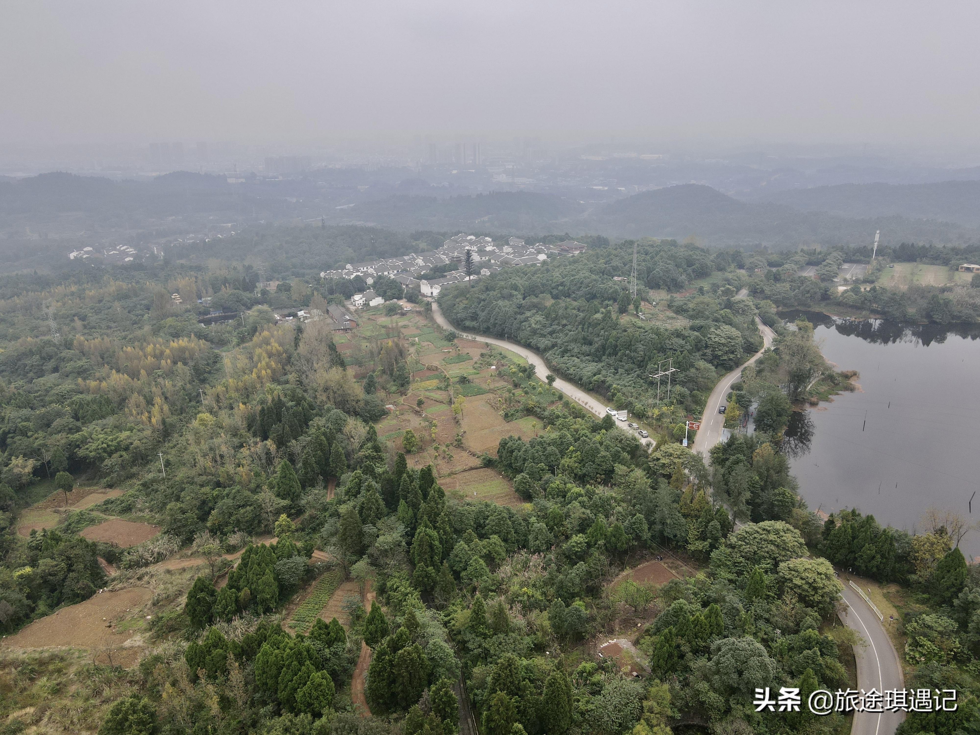 庞统在落凤坡到底是怎么死的（德阳落凤坡在哪里）(图12)