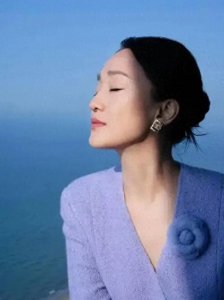 ​周迅的演艺传奇，从默默无闻到三金影后的震撼逆袭！
