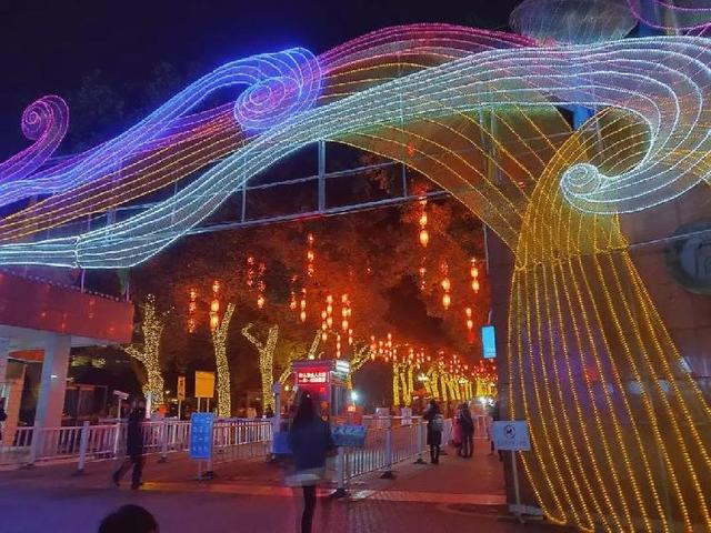 重庆夜景景点推荐（重庆夜景颜值飙升）(7)