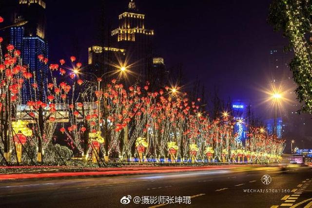 重庆夜景景点推荐（重庆夜景颜值飙升）(2)