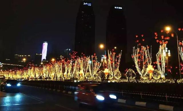 重庆夜景景点推荐（重庆夜景颜值飙升）(8)
