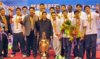 ​CBA11冠王广东男篮历年夺冠总决赛对决以及FMVP都有谁？