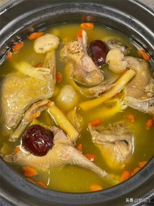 ​一鸽胜九鸡，4道鸽子汤别错过，健脾养胃补气血，清甜好喝不油腻